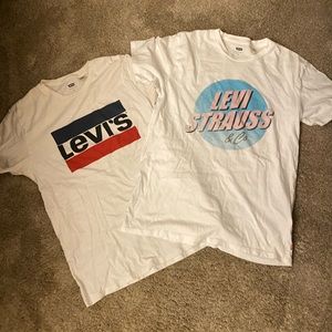 Levi’s tee bundle